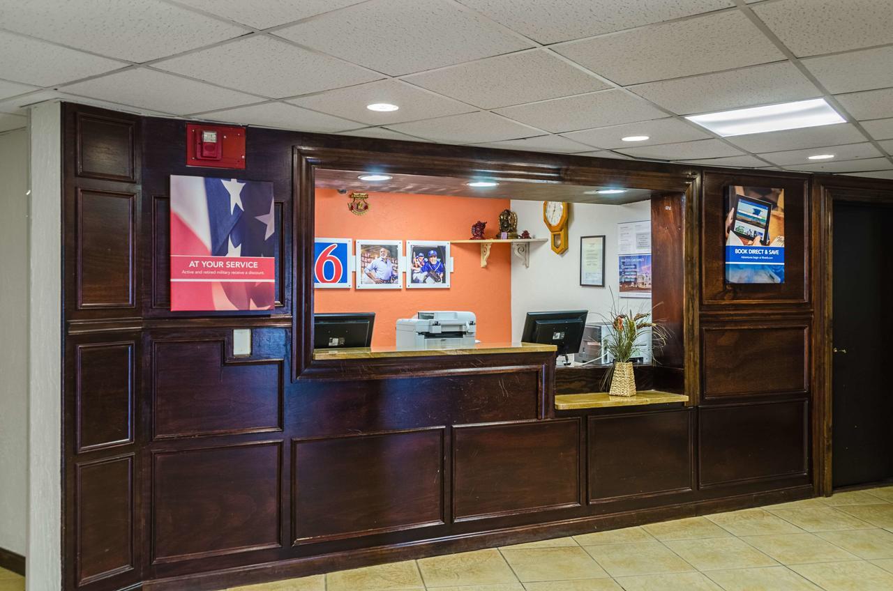 Motel 6-Westborough, Ma Northborough Екстер'єр фото