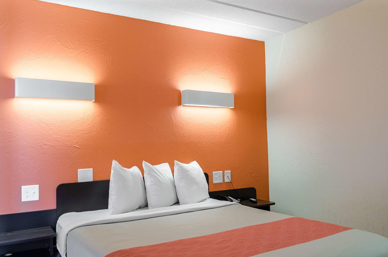 Motel 6-Westborough, Ma Northborough Екстер'єр фото