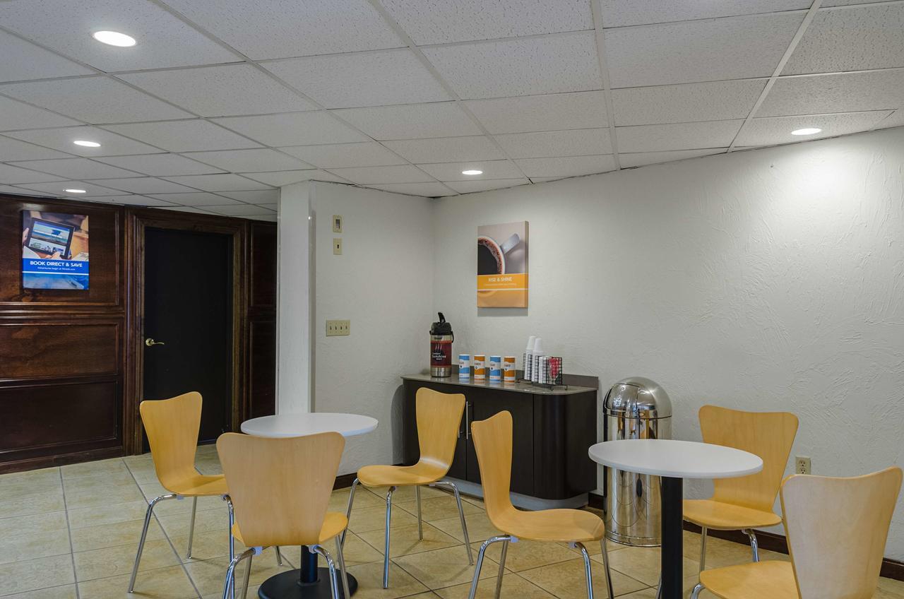 Motel 6-Westborough, Ma Northborough Екстер'єр фото