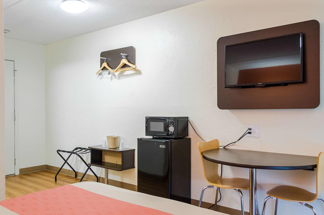 Motel 6-Westborough, Ma Northborough Екстер'єр фото